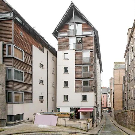 Ferienwohnung Modern Flat In The Middle Of Old Town EDI Exterior foto