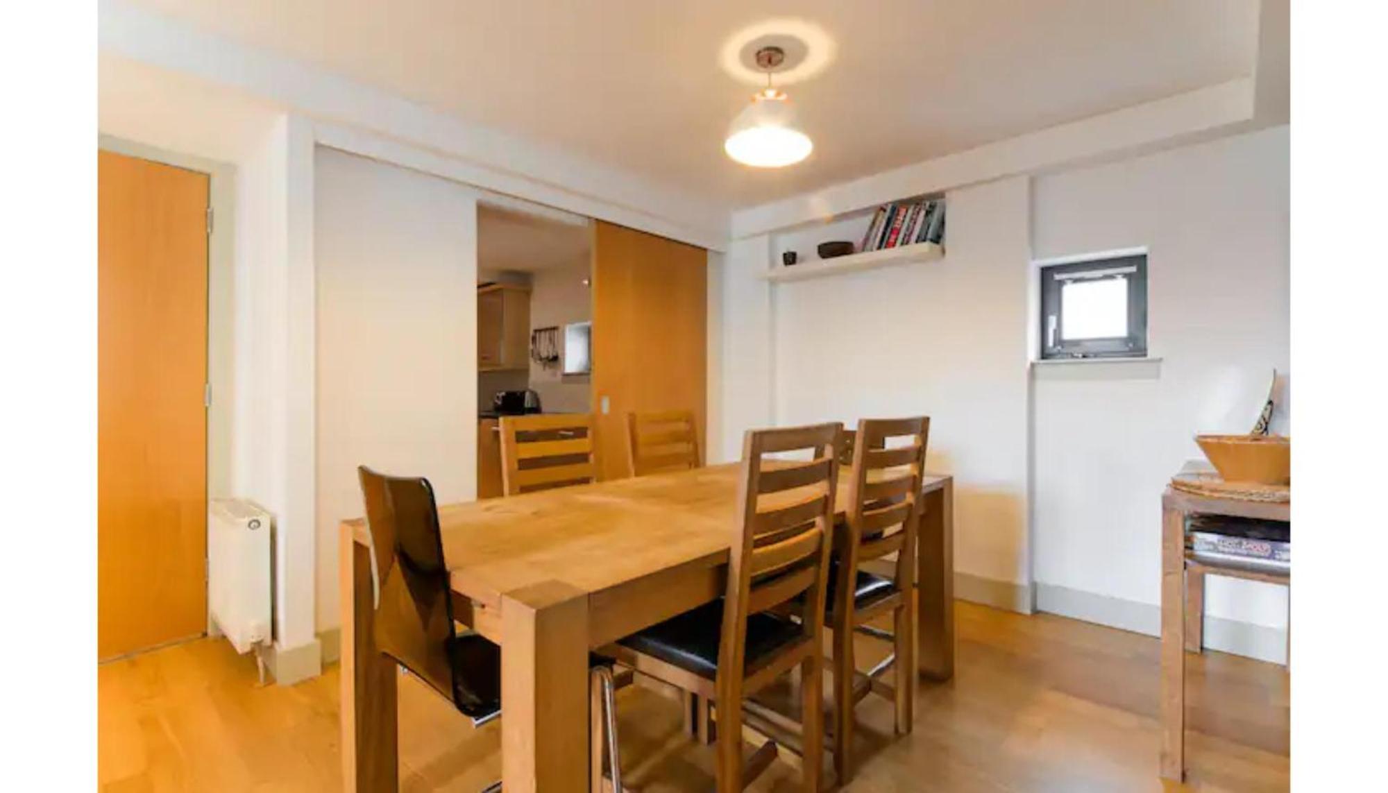 Ferienwohnung Modern Flat In The Middle Of Old Town EDI Exterior foto