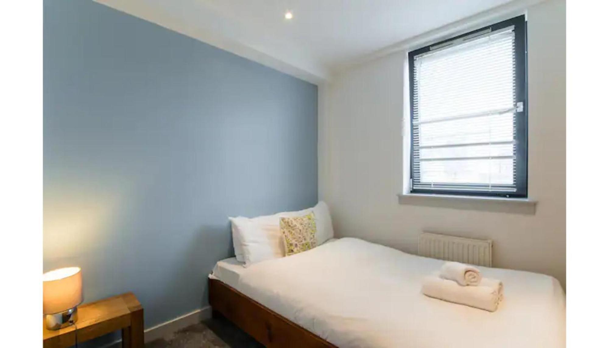 Ferienwohnung Modern Flat In The Middle Of Old Town EDI Exterior foto