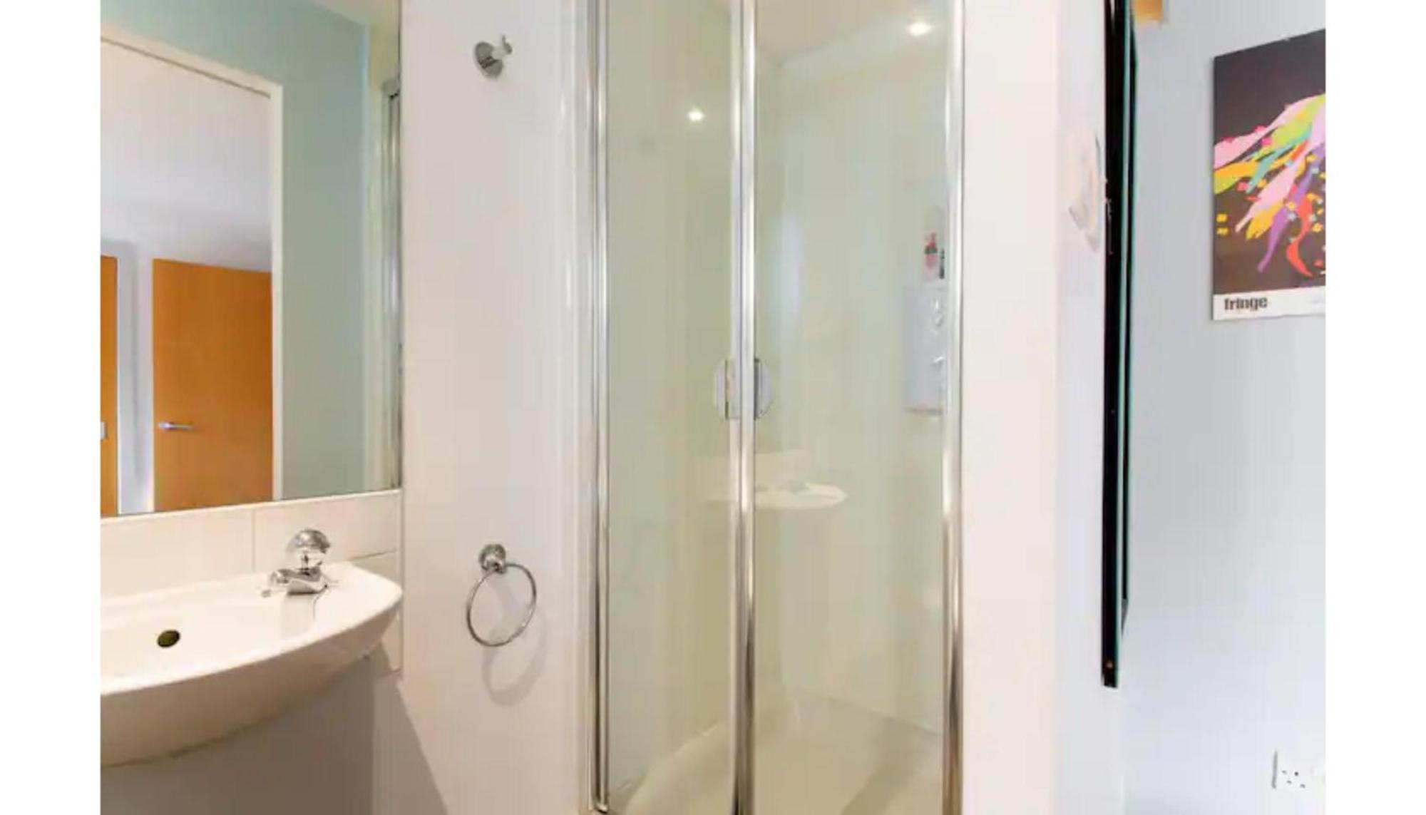 Ferienwohnung Modern Flat In The Middle Of Old Town EDI Exterior foto